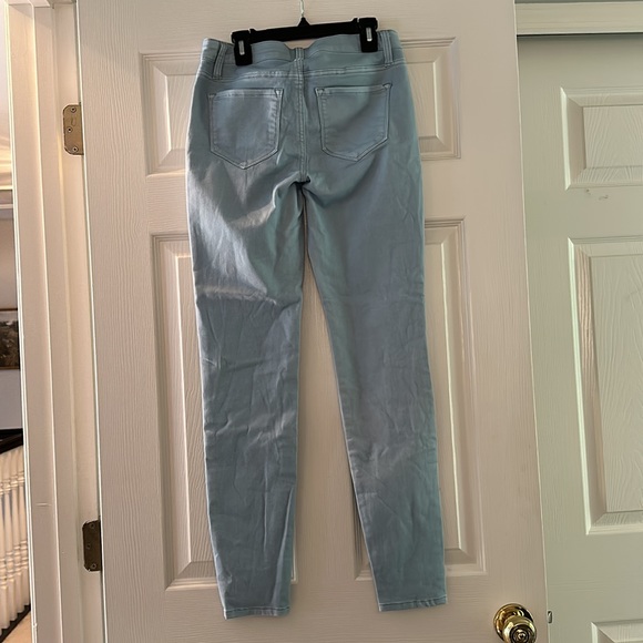 NWT Light Blue Skinny Jeans - Picture 2 of 3
